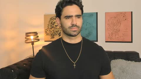 bradleymartin7 online show from April 8, 1:22 pm