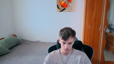 Snapshot of bradyflint chatting on July 17, 1:40 pm BradyFlint online show from July 17, 1:40 pm