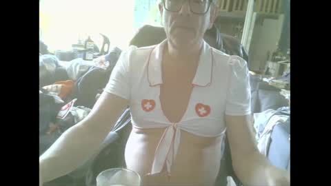 bradysboy online show from April 20, 8:39 am