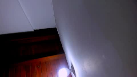 Snapshot of brand_hades chatting on May 18, 10:59 pm B R A N D online show from May 18, 10:59 pm