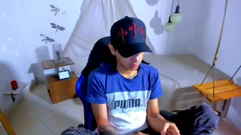 Snapshot of brand_hades chatting on June 11, 1:16 am B R A N D online show from June 11, 1:16 am
