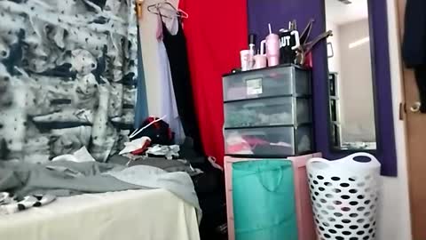 Brandaley online show from November 24, 1:05 am