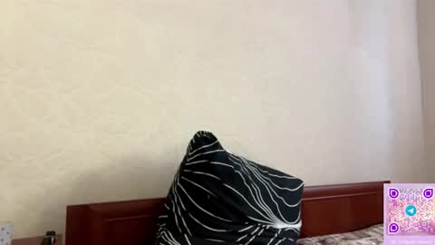 Lilly online show from January 19, 6:06 am