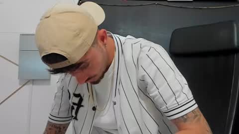 BrandonTateX online show from May 31, 7:37 am