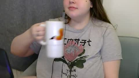 Emma online show from December 19, 6:04 pm