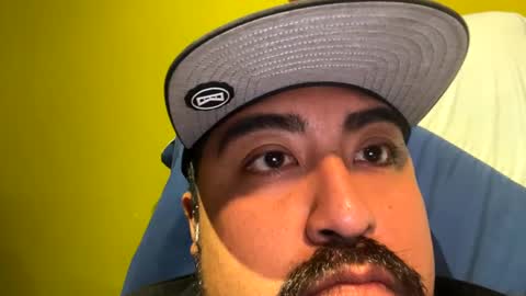 bravo323 online show from December 8, 12:40 am