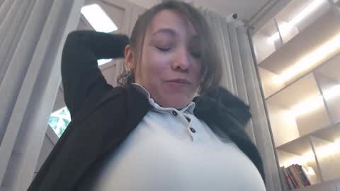 breakfastwithtiffanys online show from November 8, 3:23 pm