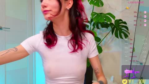 Ashley Dolce and Lou online show from March 10, 6:23 pm