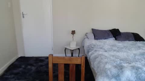 ask me lol online show from December 10, 1:22 pm