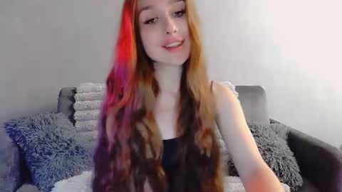 bri_fox online show from June 18, 9:41 pm