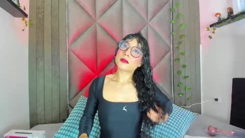 B R I A  online show from April 13, 1:22 am