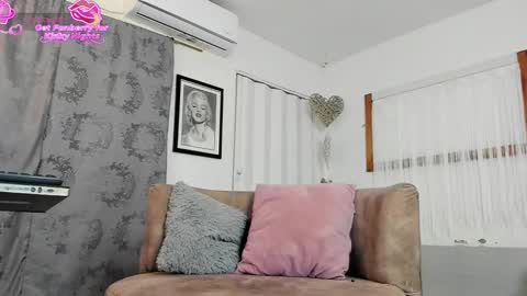 briana online show from February 2, 12:26 pm