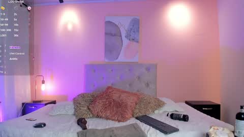 BRIANA online show from March 27, 7:46 pm