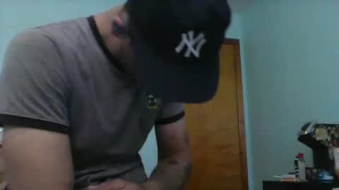 brianbarretta14 online show from May 17, 4:36 pm