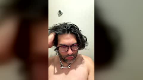 Snapshot of brickdgoonr chatting on March 16, 5:35 am brickdgoonr online show from March 16, 5:35 am