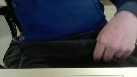 Snapshot of bridapimp chatting on February 23, 12:09 am bridapimp online show from February 23, 12:09 am