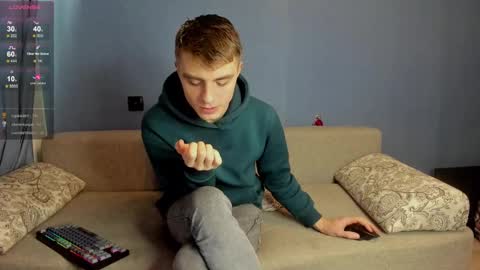 bristlebback online show from March 2, 8:48 am