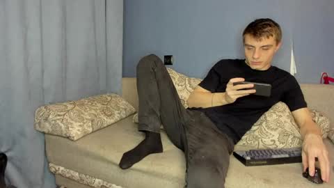 bristlebback online show from April 19, 4:39 pm