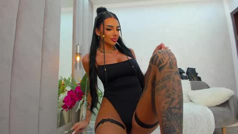 britney_charm online show from March 27, 7:36 am