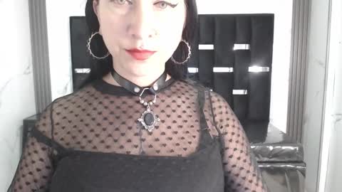 Britney  online show from February 10, 2:37 am