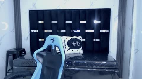 Britney  online show from March 18, 2:37 am