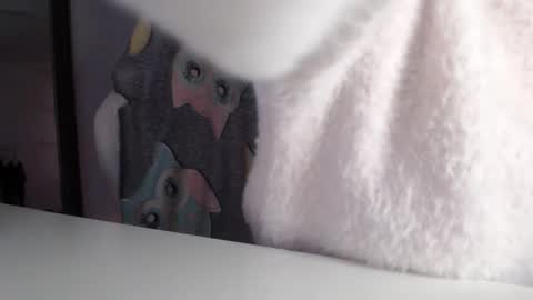 Britney online show from March 18, 8:06 am