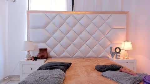 Brittany  online show from December 18, 5:52 pm