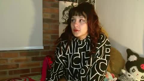 maru miaw   Please help me to reach 100 thumbs up online show from February 5, 4:39 am