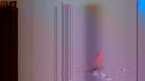 Snapshot of brittneychats81 chatting on April 23, 5:30 am brittneychats81 online show from April 23, 5:30 am