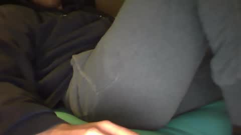 brokeboy421 online show from December 5, 4:12 pm