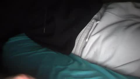 brokeboy421 online show from March 10, 12:18 am