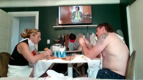 brokecasn online show from May 23, 11:31 pm