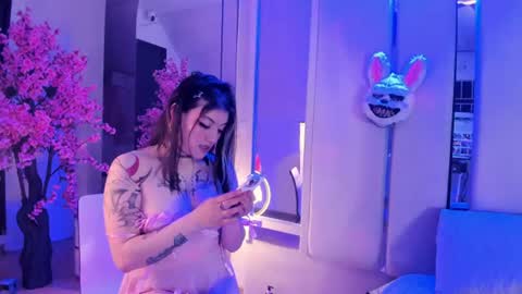     online show from July 20, 3:14 pm