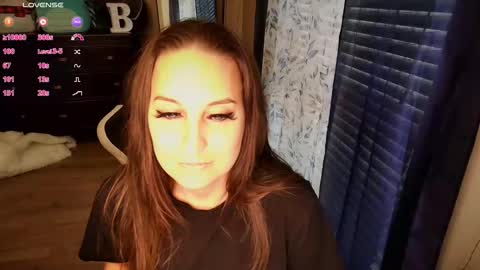 brookebee online show from April 12, 11:26 am