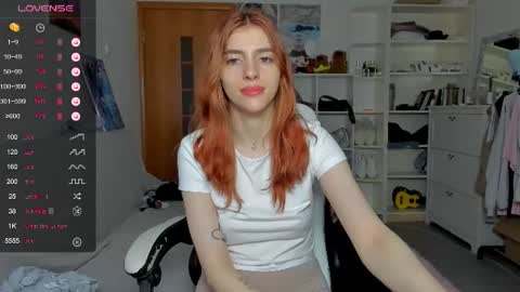 broosnica1 online show from July 21, 7:22 am