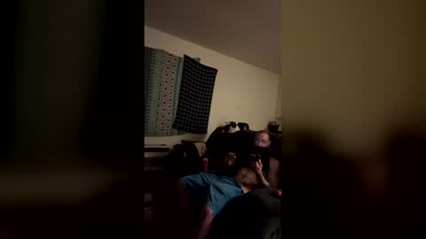 broson123 online show from April 12, 5:23 am