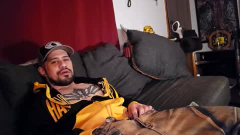 brownboyt online show from February 18, 3:02 am