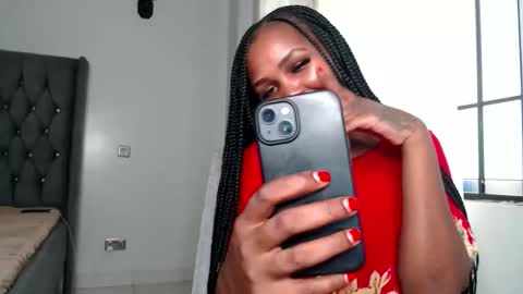 bella online show from April 19, 12:59 pm