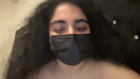 browngoddess1698 online show from January 3, 11:01 pm