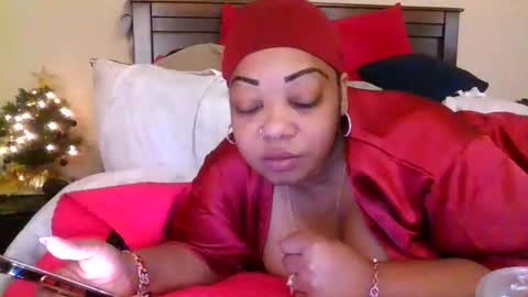 brownroundrenee online show from December 22, 11:07 am