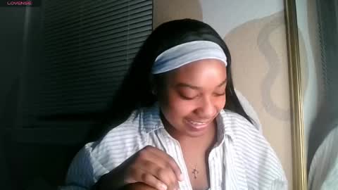 Brownsuagrcutie online show from May 7, 1:44 am