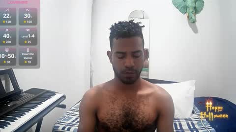 bruce_1111 online show from October 31, 8:32 pm