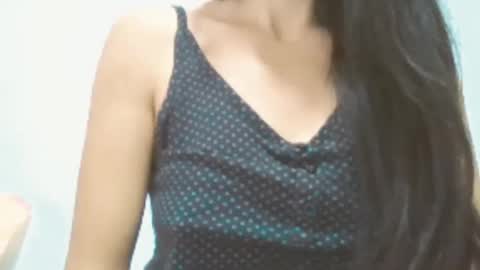 brunela online show from November 12, 9:53 am