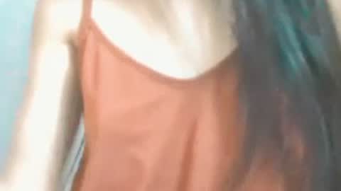 brunela online show from May 18, 3:29 pm