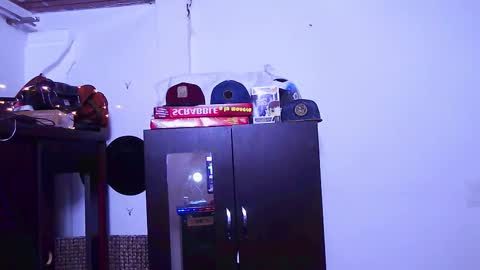 bruno_booss online show from December 18, 2:39 am