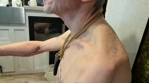 Snapshot of brushsquach chatting on January 13, 7:08 pm Steve... aka SkinnieDippin aka TimberTramp online show from January 13, 7:08 pm