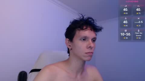 bryamado online show from April 19, 4:56 am