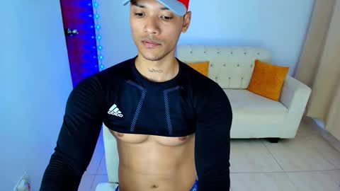 Snapshot of bryan_boy_ chatting on March 4, 11:11 pm bryan online show from March 4, 11:11 pm