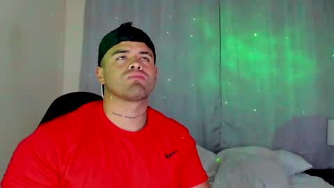 Snapshot of bryan_stoness chatting on January 11, 1:16 am bryan stoness online show from January 11, 1:16 am