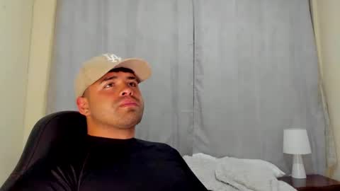 Snapshot of bryan_stoness chatting on January 16, 1:37 am bryan stoness online show from January 16, 1:37 am